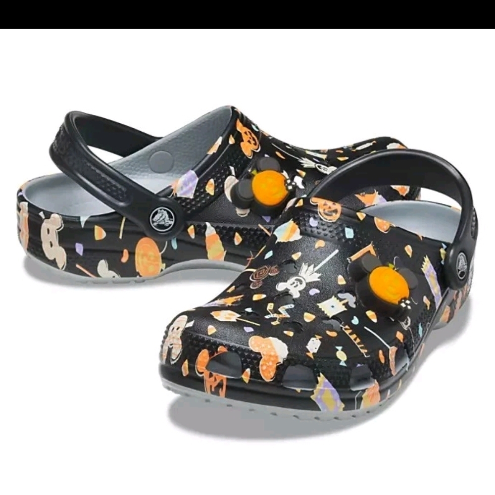 2020 Disney Store Crocs Halloween Clogs Shoe Mickey Mouse Jack-O-Lantern Lights